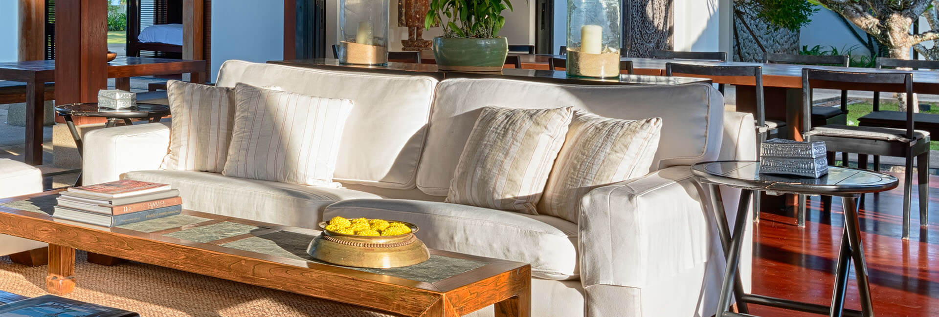 Villa Ananda - Living area furniture